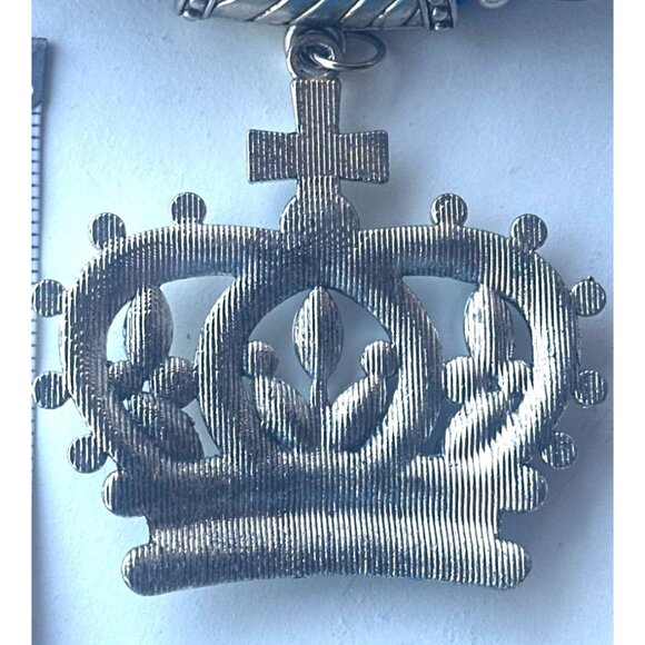 Blue Scarf w/Silver Chain Crown Gem Pendant (Brand Unknown-READ) - Picture 6 of 16